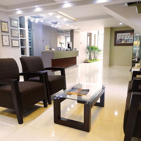 Hotel Gran Sipan Чиклайо Екстериор снимка