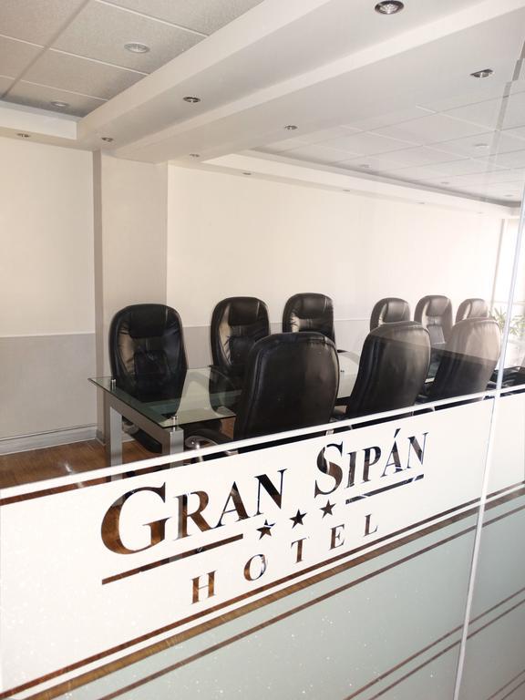 Hotel Gran Sipan Чиклайо Екстериор снимка