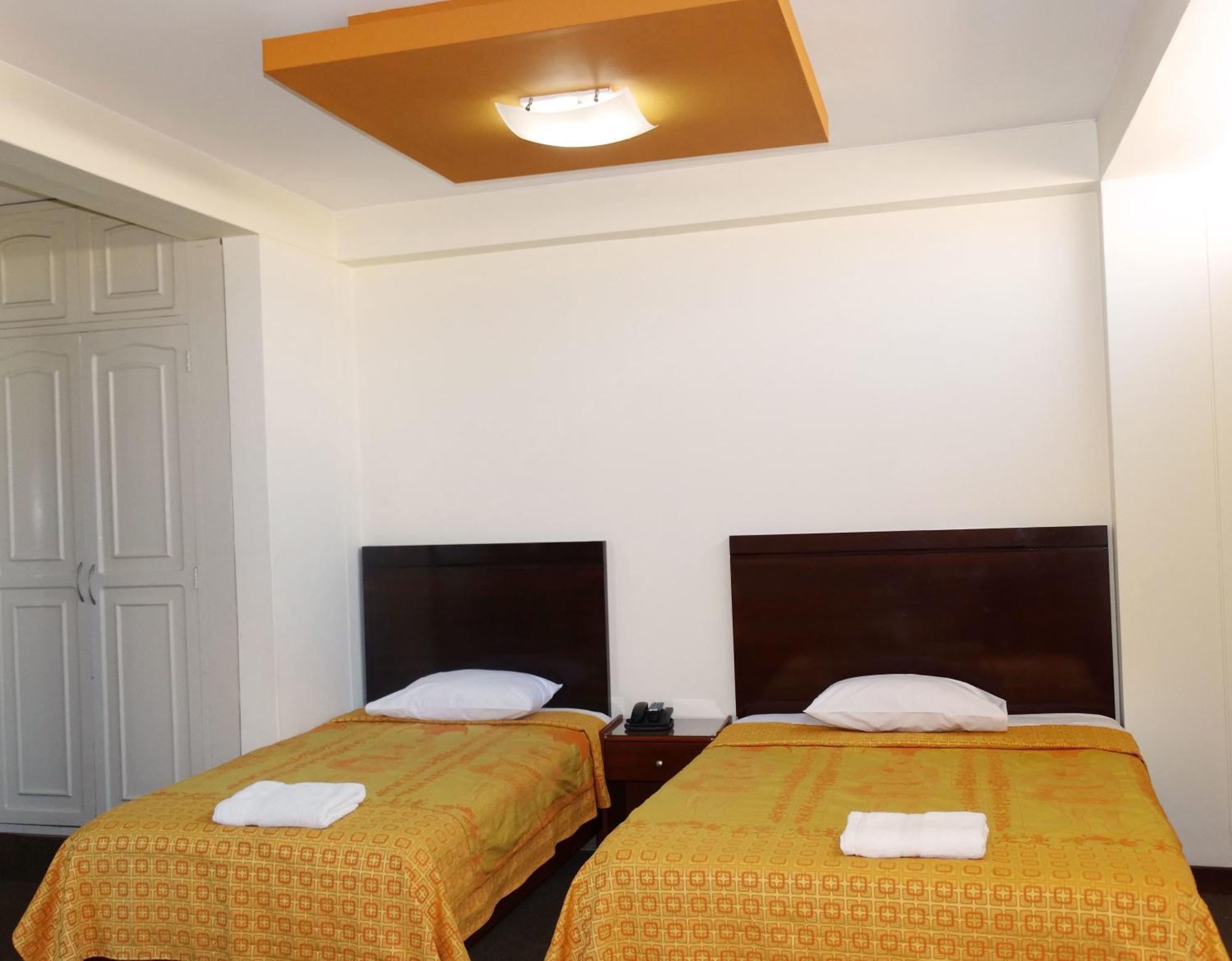 Hotel Gran Sipan Чиклайо Стая снимка