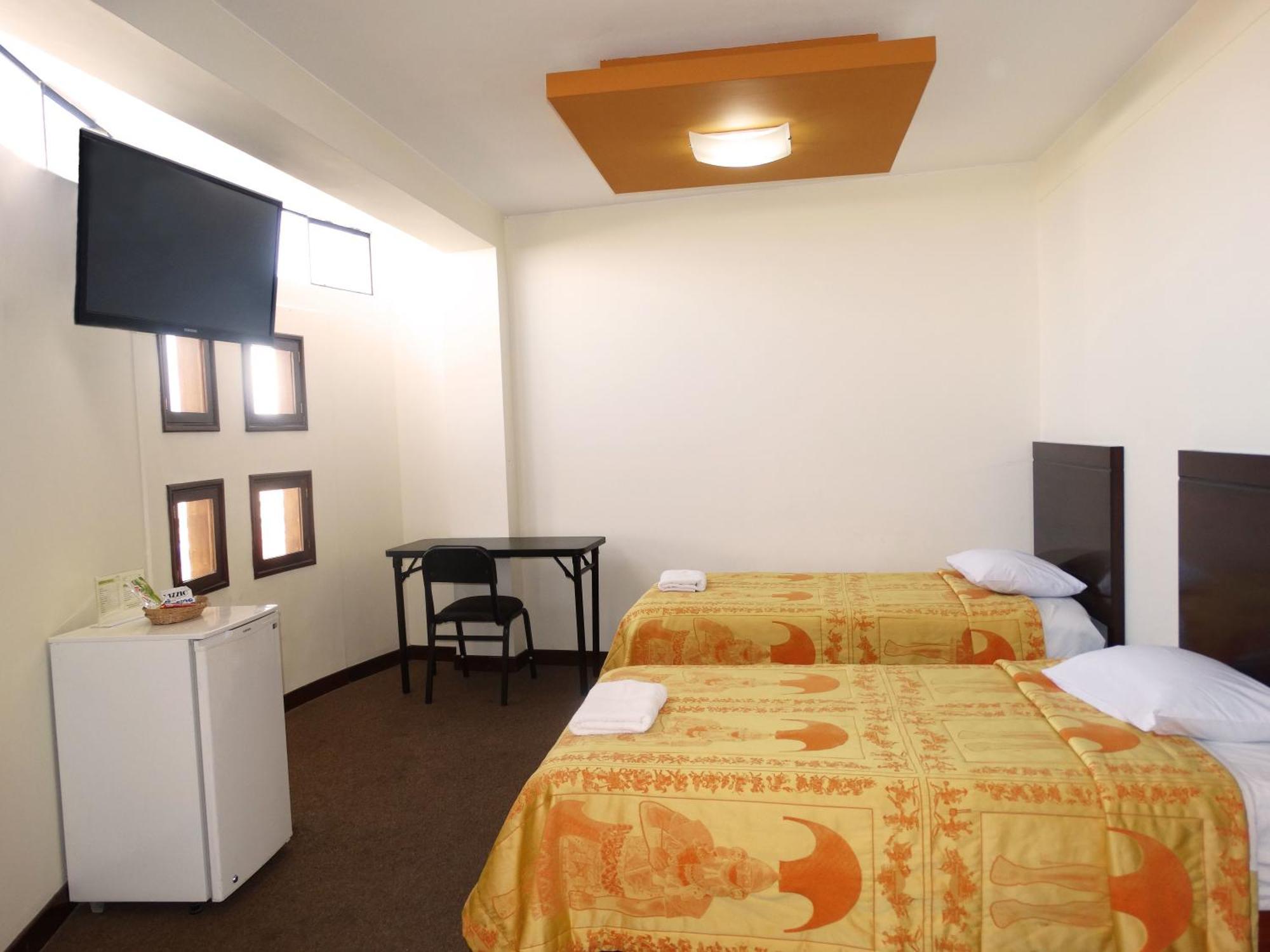 Hotel Gran Sipan Чиклайо Стая снимка