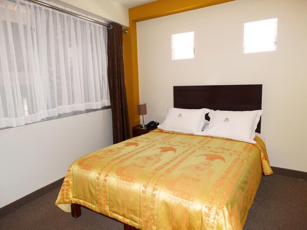 Hotel Gran Sipan Чиклайо Стая снимка