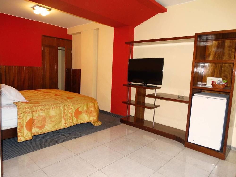 Hotel Gran Sipan Чиклайо Екстериор снимка