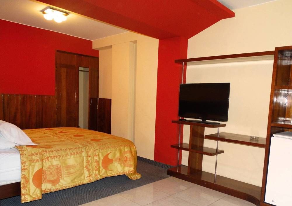 Hotel Gran Sipan Чиклайо Екстериор снимка